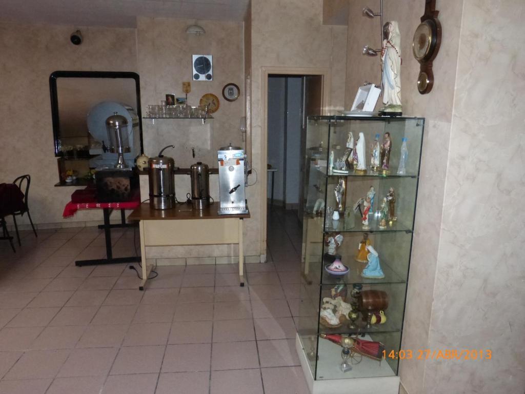Hotel Marial Lourdes Ngoại thất bức ảnh