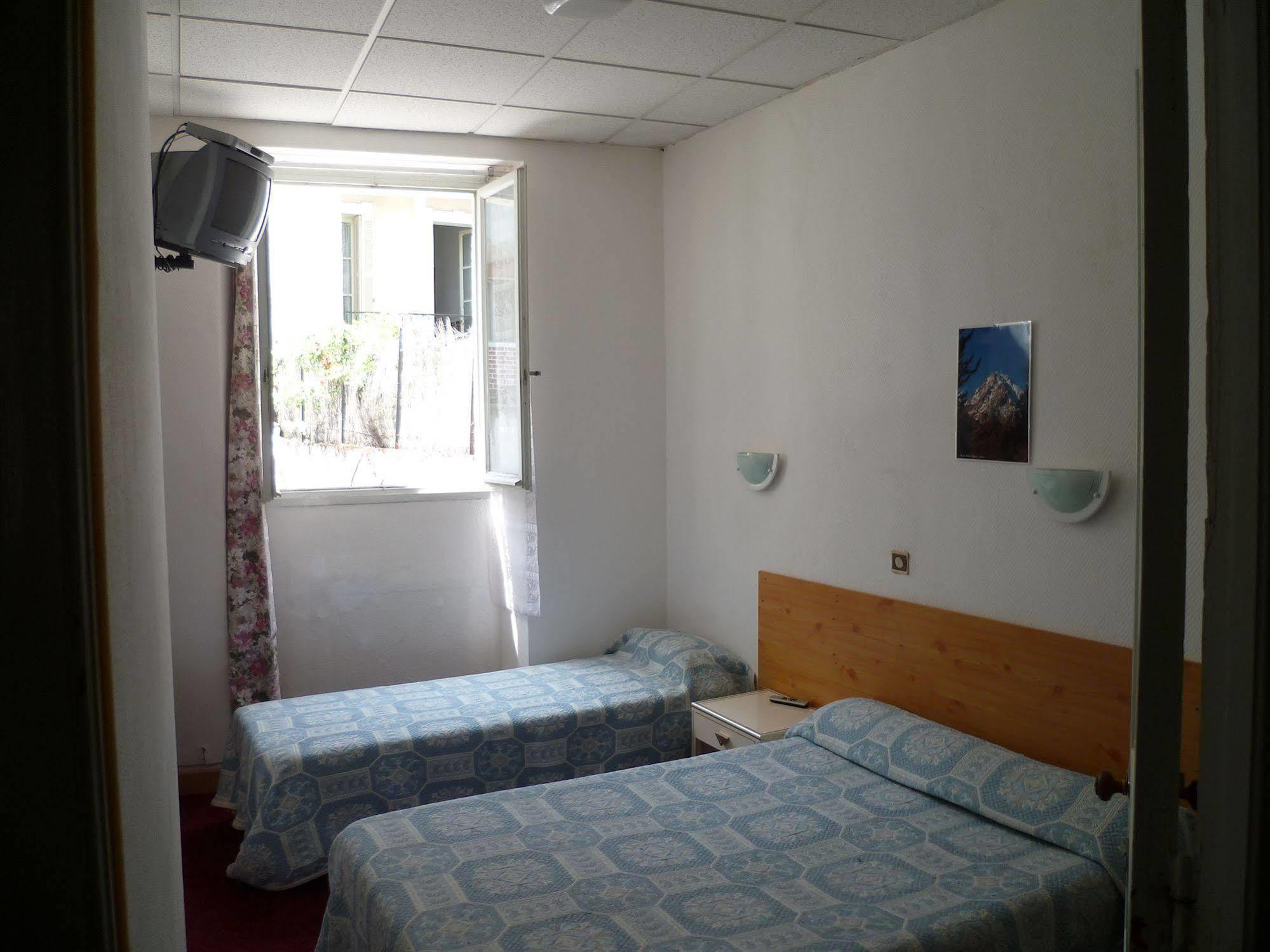 Hotel Marial Lourdes Ngoại thất bức ảnh